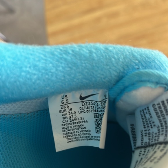 Nike Air Force 1 LV8 Light blue size 6.5 men’s / women’s size 8 - Picture 4 of 7